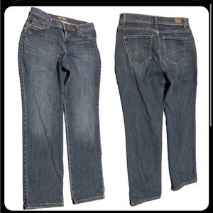 Lee women jeans Petite Relaxed Fit Straight Leg Stretch Siz 8 mid W28 L27 C110